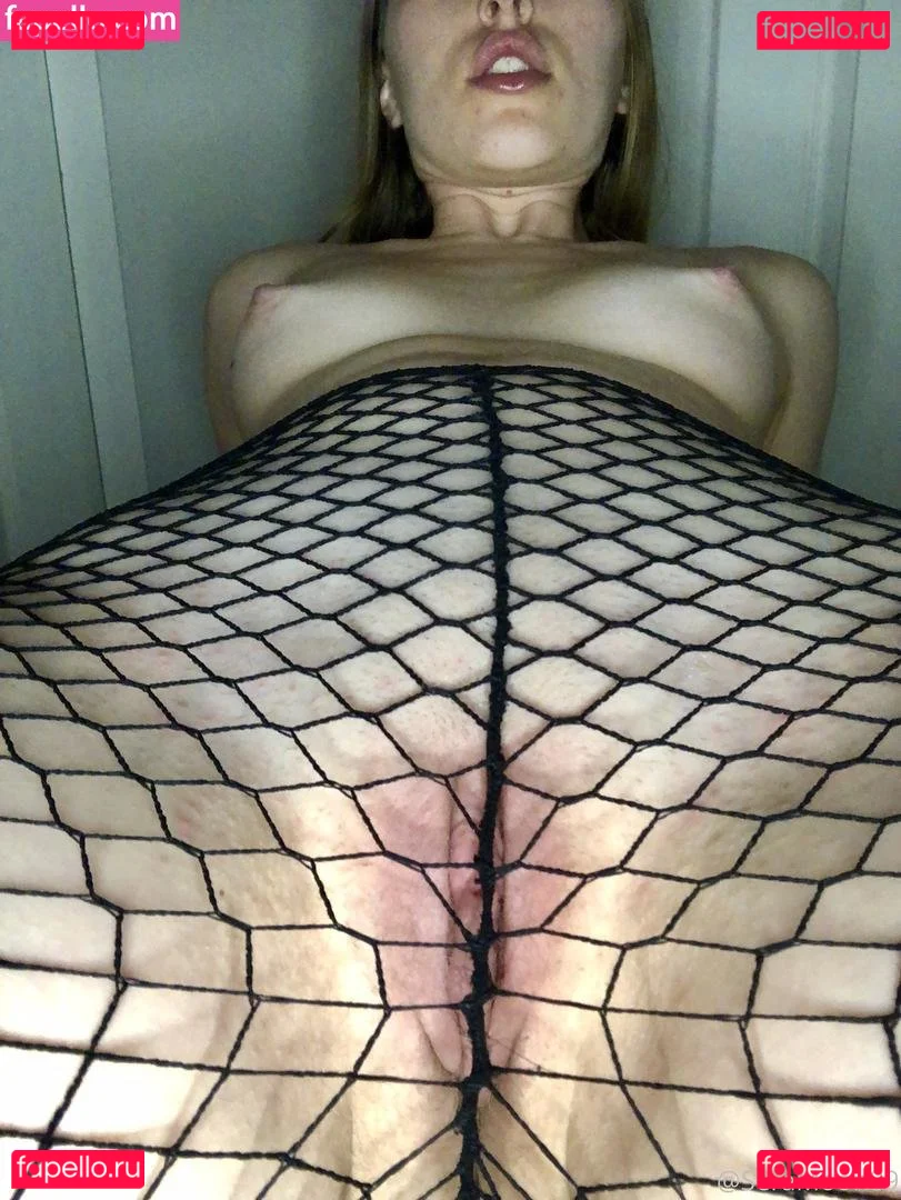 seramoon Onlyfans Photo Gallery 