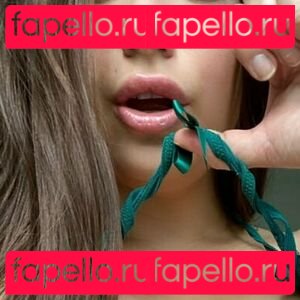 Mia Woods / miadarlingxox / mwoods093 Onlyfans Photo Gallery 