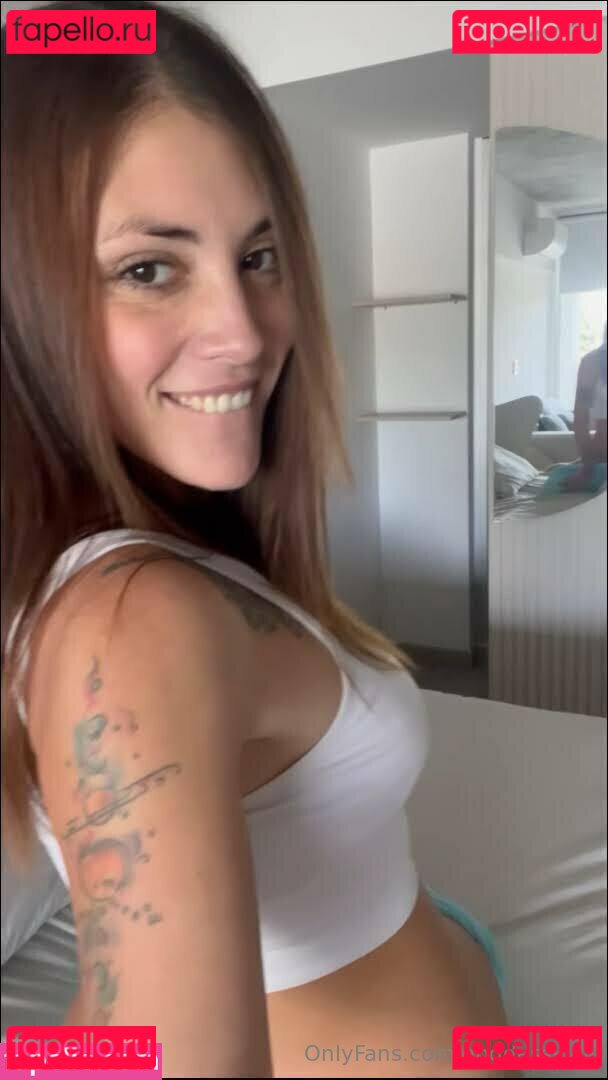 fun.with.kylii / goddesskylii Onlyfans Photo Gallery 