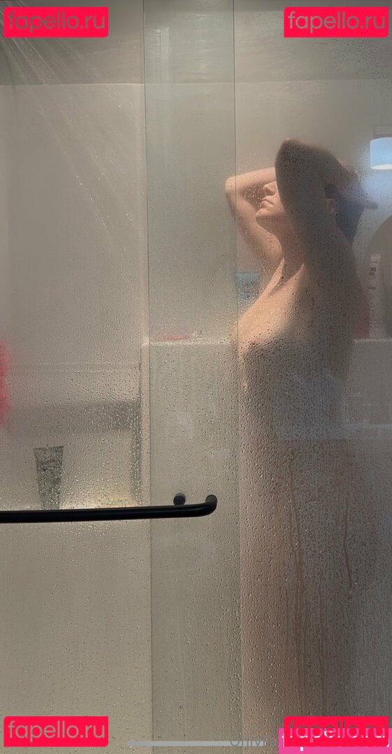 runafox / runafoxx Onlyfans Photo Gallery 