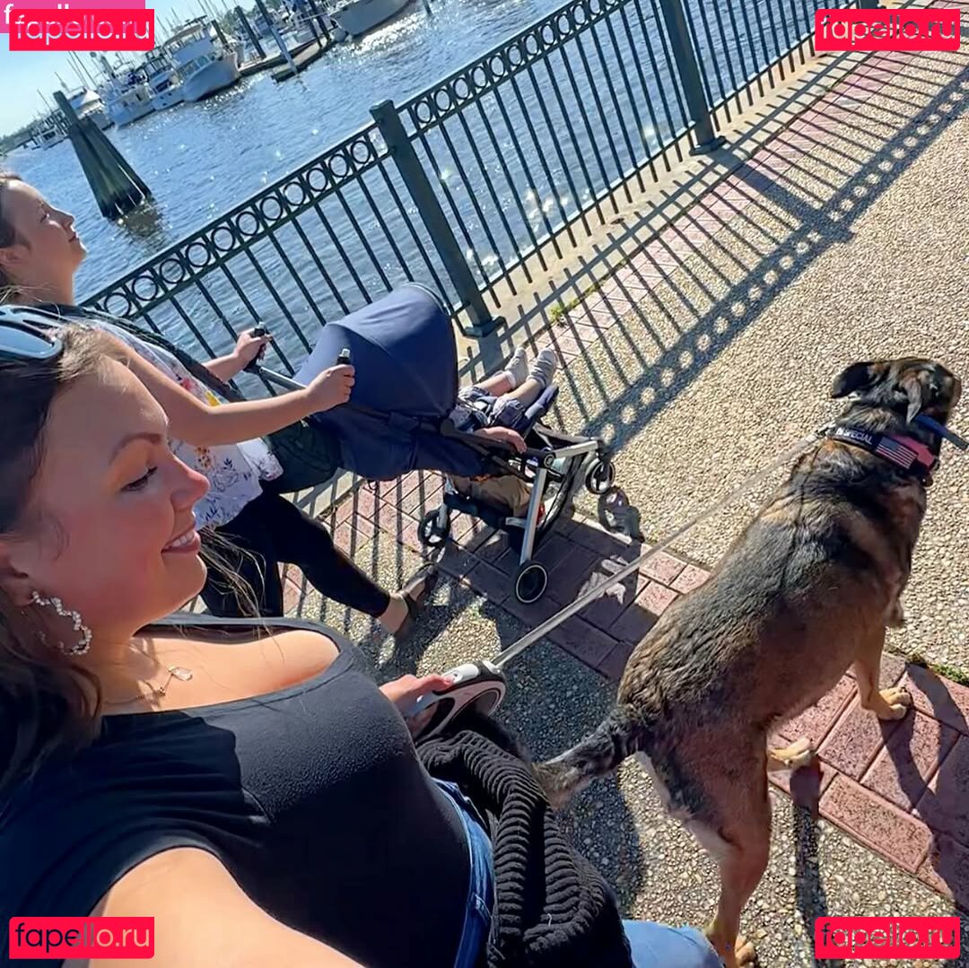 bestlifebybrooke / brookesbiglife Onlyfans Photo Gallery 