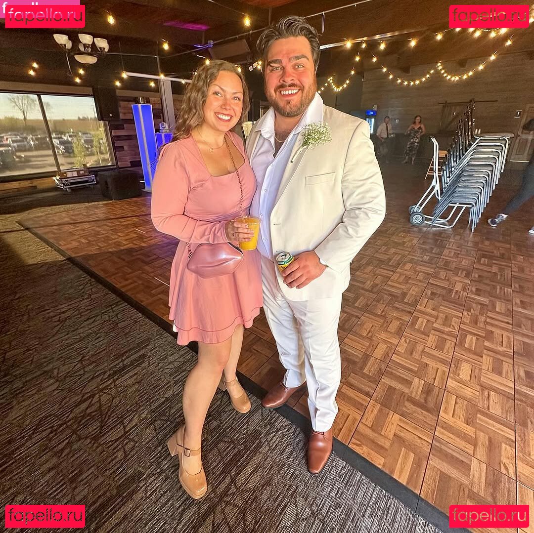 bestlifebybrooke / brookesbiglife Onlyfans Photo Gallery 