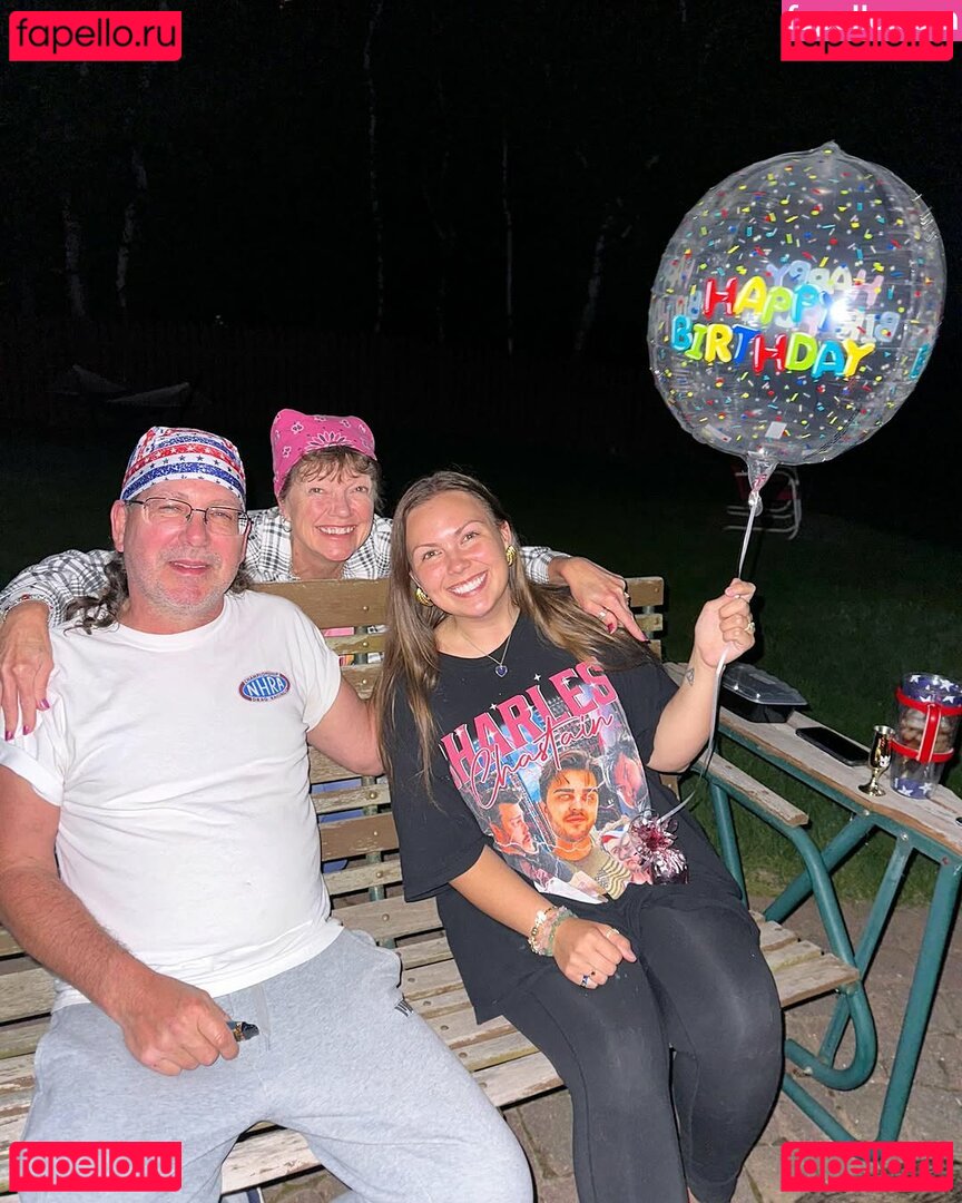 bestlifebybrooke / brookesbiglife Onlyfans Photo Gallery 