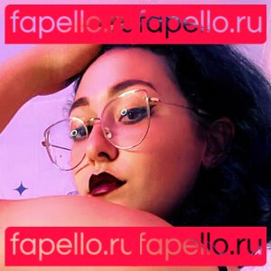 _futuredds / freesaradoesscience Onlyfans Photo Gallery 