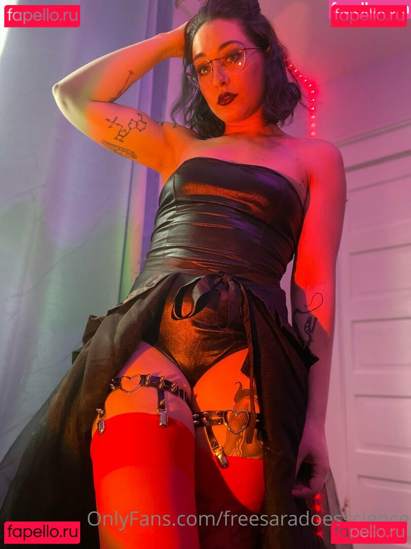 _futuredds / freesaradoesscience Onlyfans Photo Gallery 