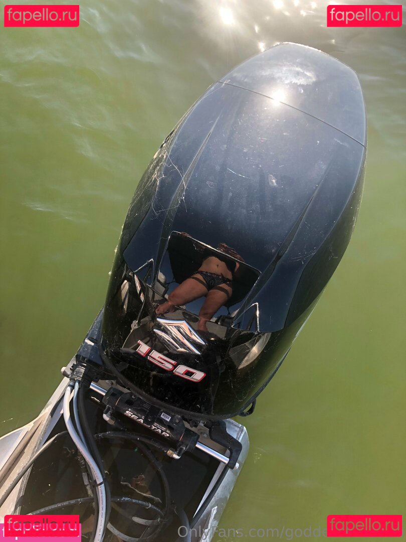 theraccoongoddess Onlyfans Photo Gallery 