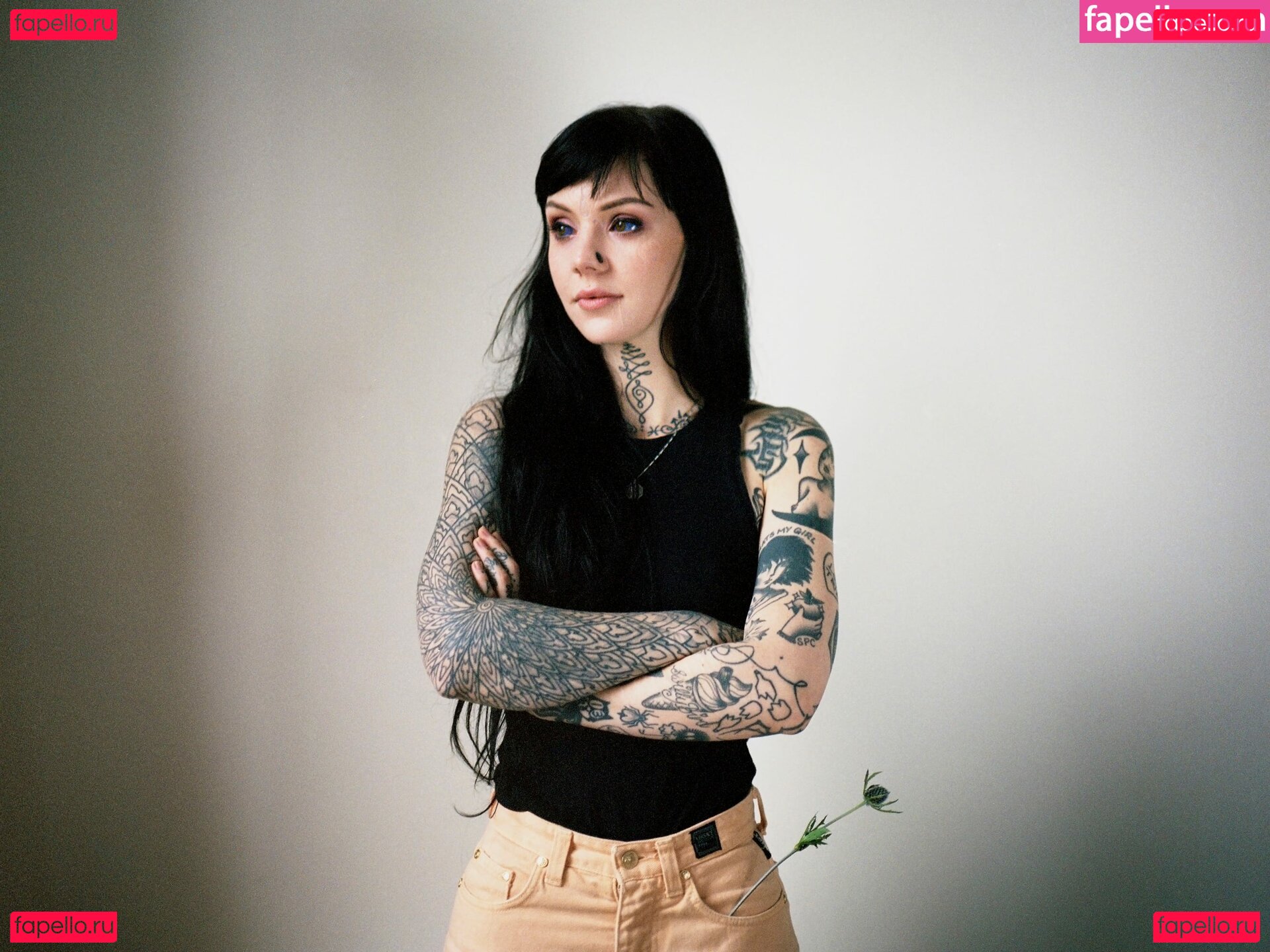 GraceNeutral Onlyfans Photo Gallery 