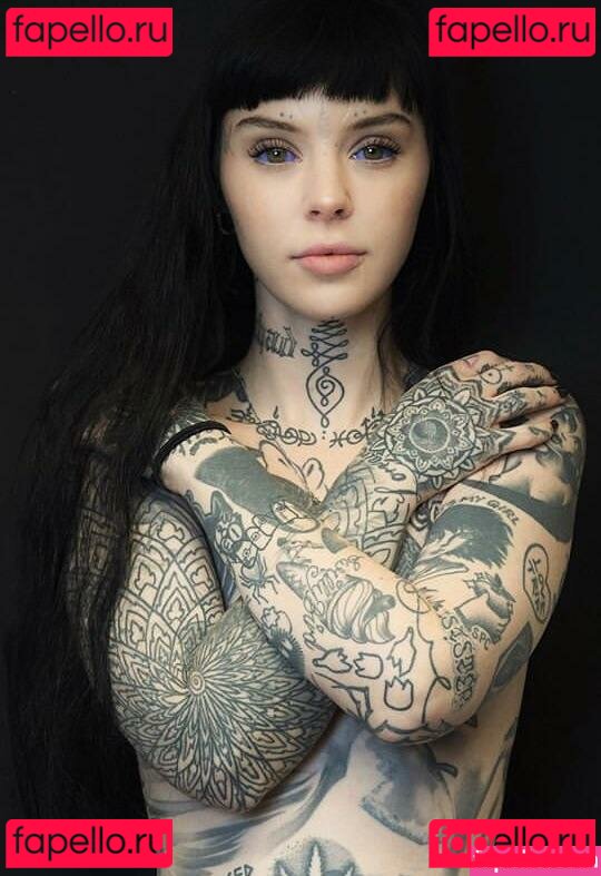 GraceNeutral Onlyfans Photo Gallery 