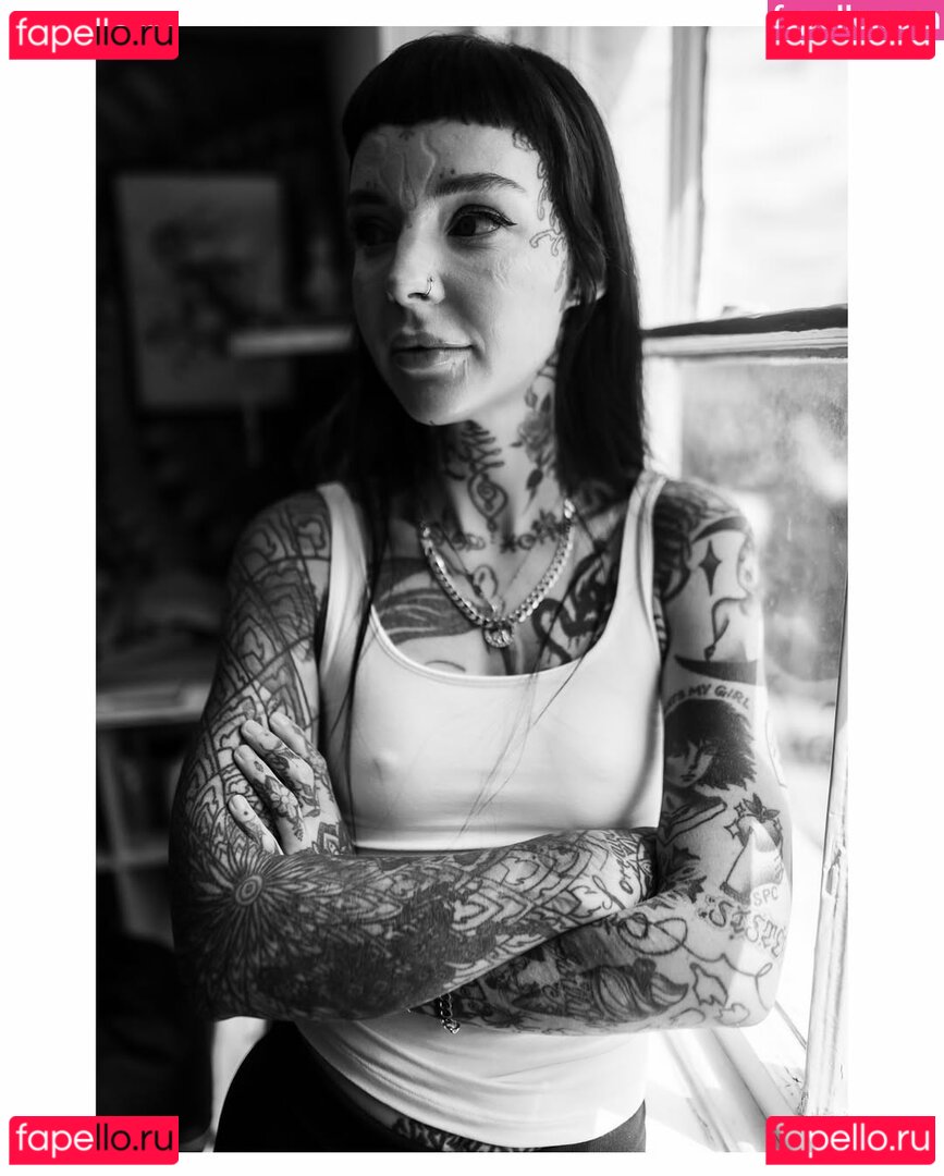 GraceNeutral Onlyfans Photo Gallery 