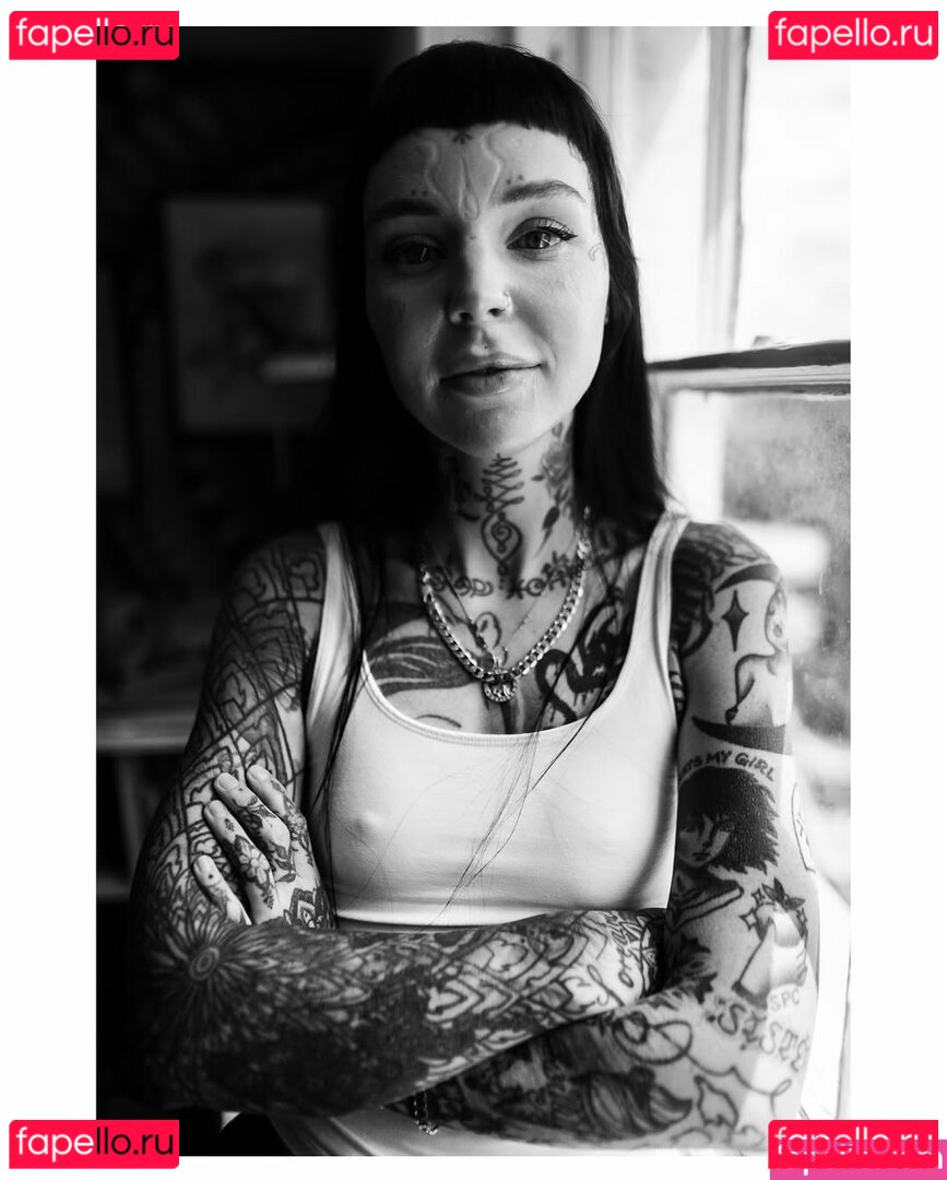 GraceNeutral Onlyfans Photo Gallery 