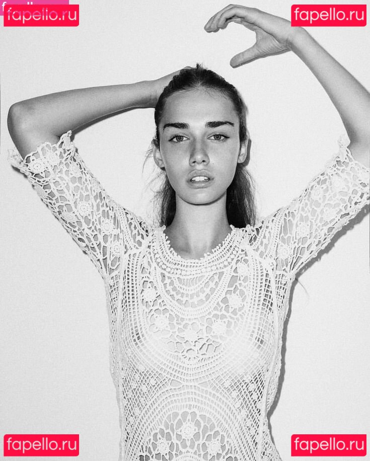 Clara Soccini / soccins Onlyfans Photo Gallery 