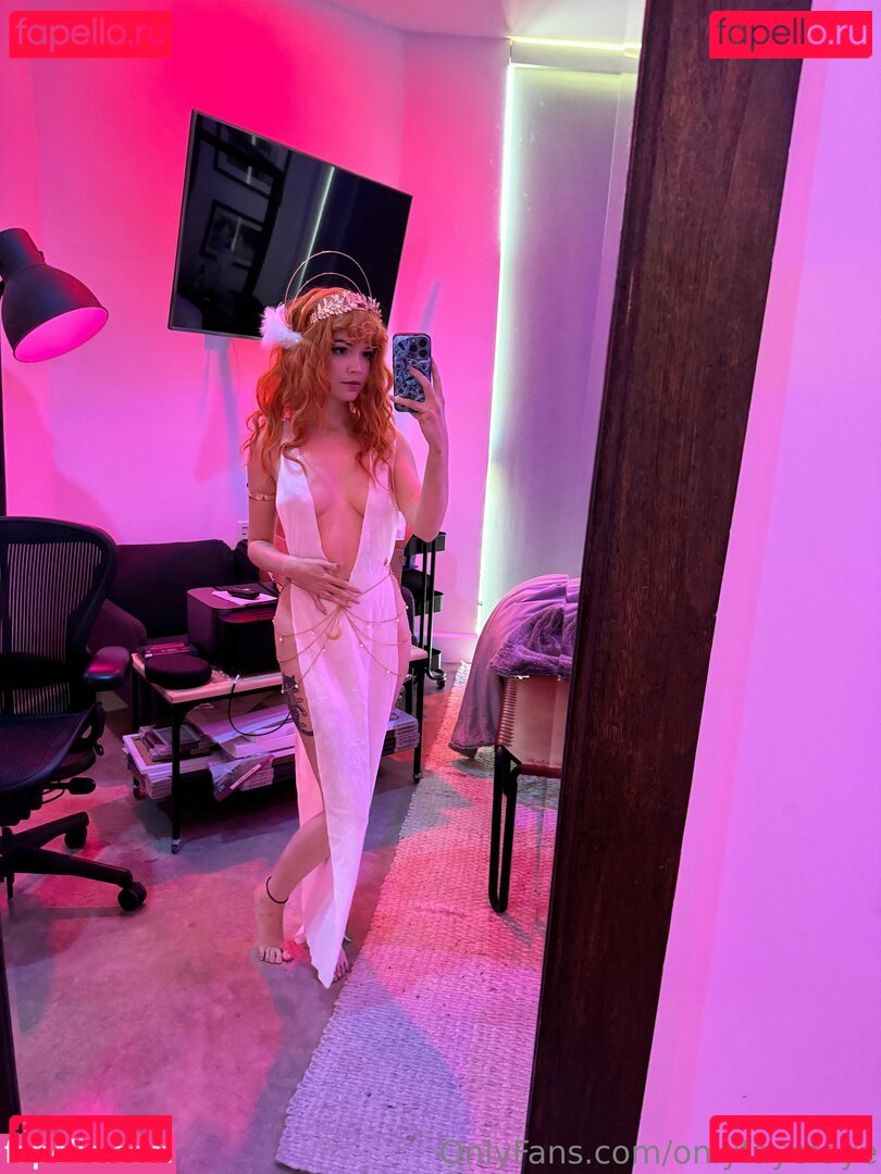 onlyfayefaye Onlyfans Photo Gallery 