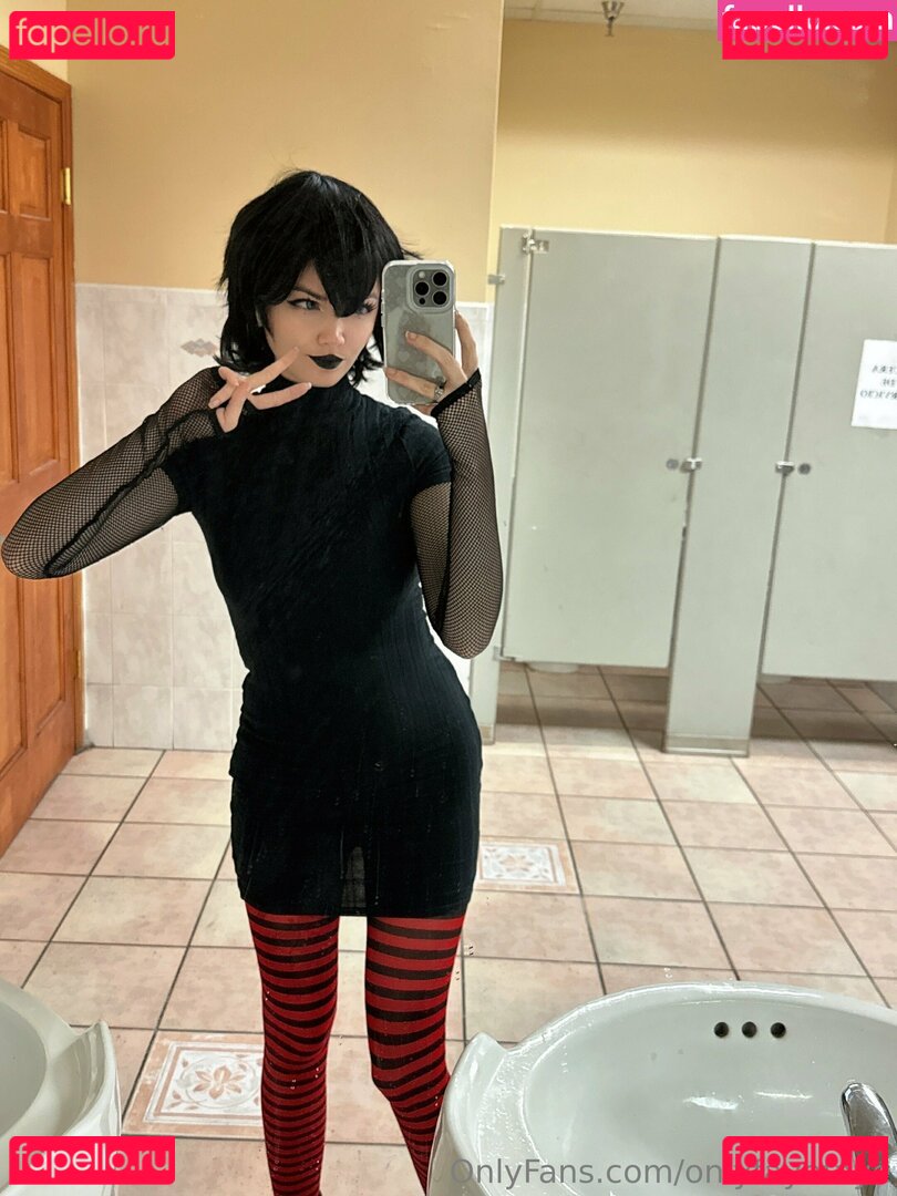 onlyfayefaye Onlyfans Photo Gallery 