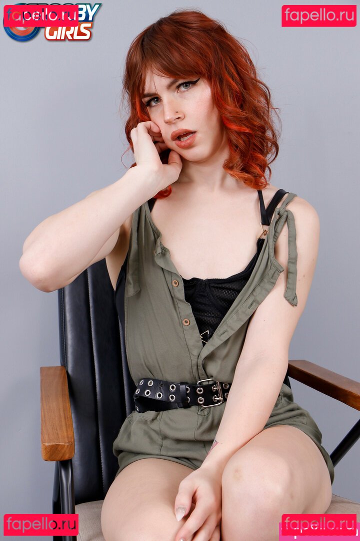 Dream Divyne / dreamdivine.esthetics / midsommerdream Onlyfans Photo Gallery 