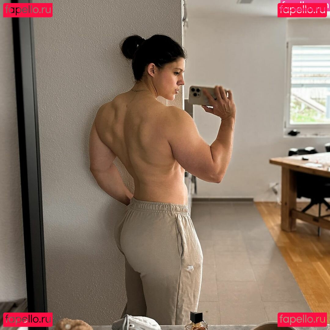 Dunja Bitar Onlyfans Photo Gallery 