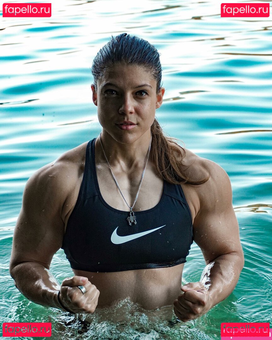 Dunja Bitar Onlyfans Photo Gallery 