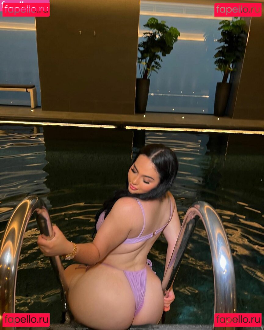 Jacline / iamjacline Onlyfans Photo Gallery 