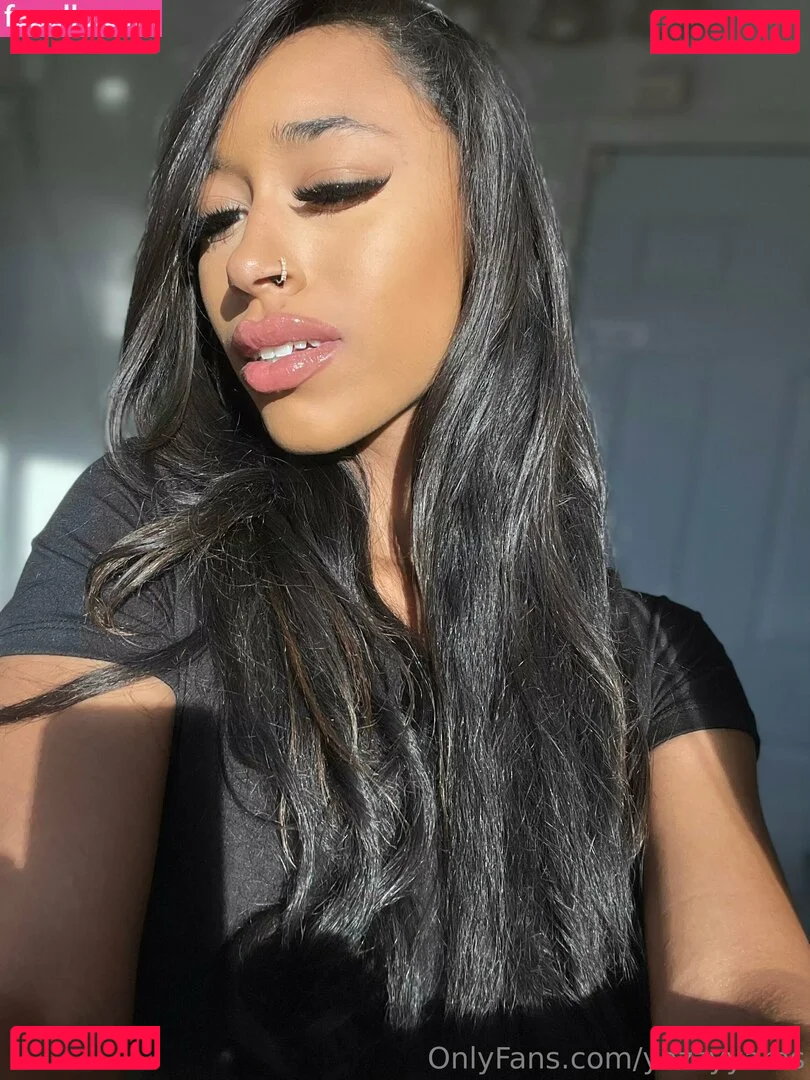 yazzyyams Onlyfans Photo Gallery 