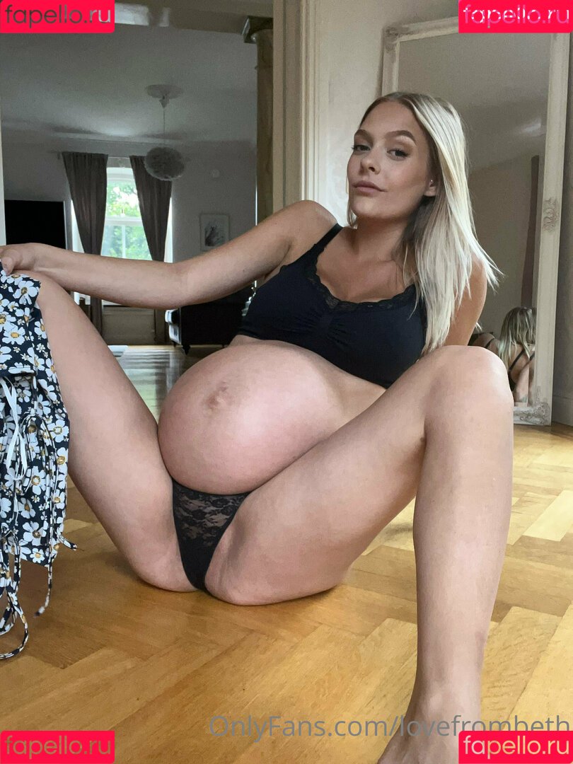 LoveFromBeth Onlyfans Photo Gallery 