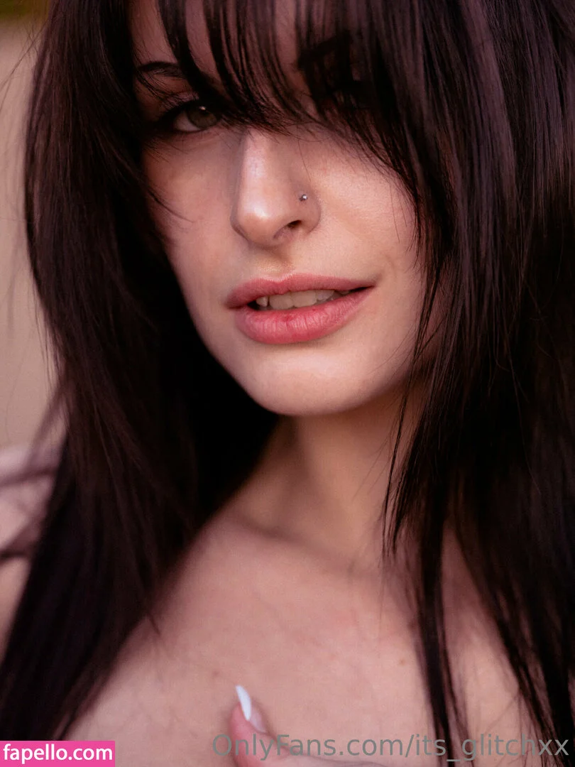 its_glitchxx Onlyfans Photo Gallery 