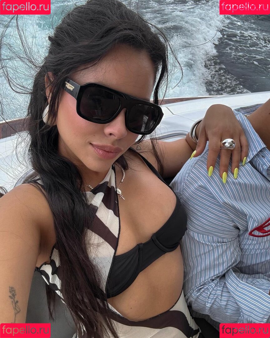 Cierra Ramirez Onlyfans Photo Gallery 