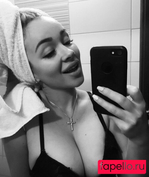 Anna Kostenko Onlyfans Photo Gallery 