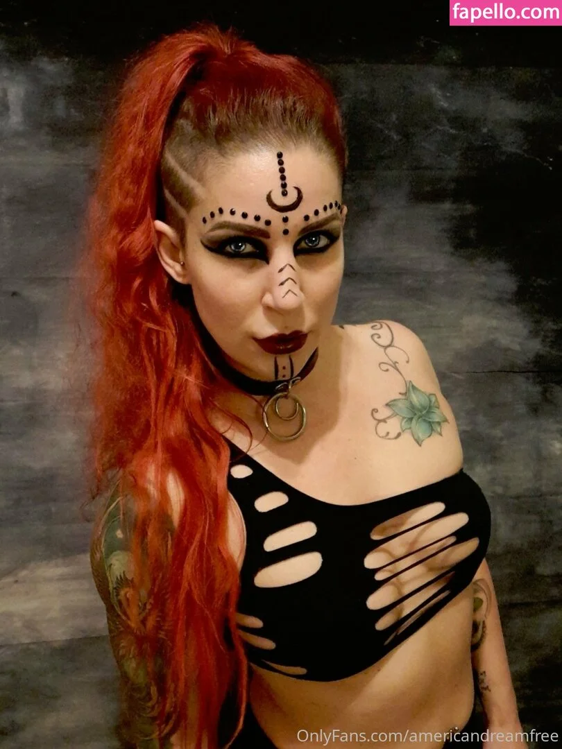 larraphoenix Onlyfans Photo Gallery 