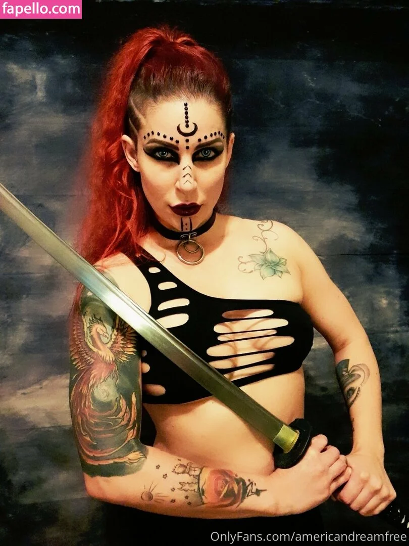 larraphoenix Onlyfans Photo Gallery 