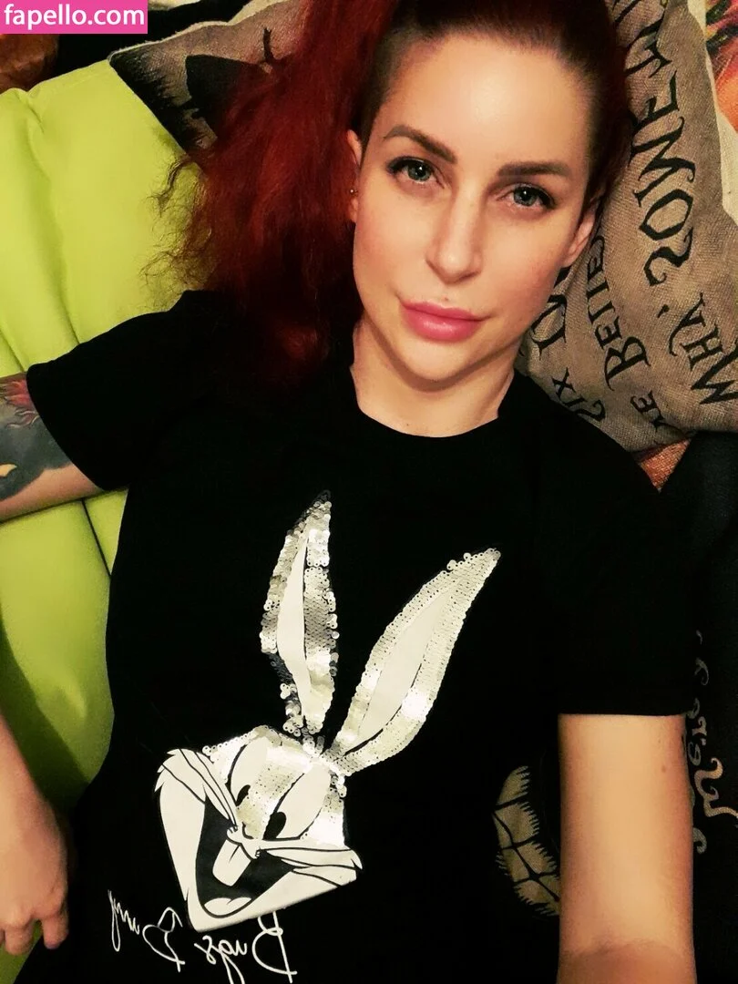 larraphoenix Onlyfans Photo Gallery 