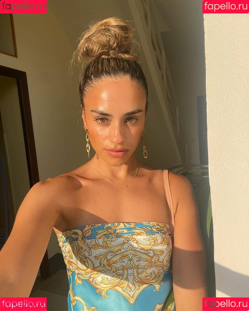 Imogen Russell Onlyfans Photo Gallery 