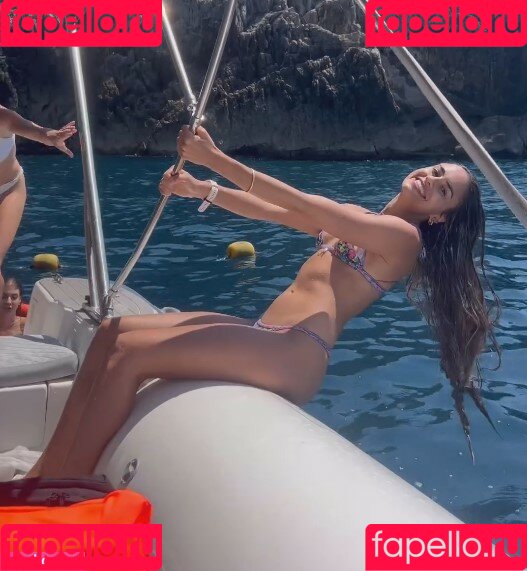 Imogen Russell Onlyfans Photo Gallery 