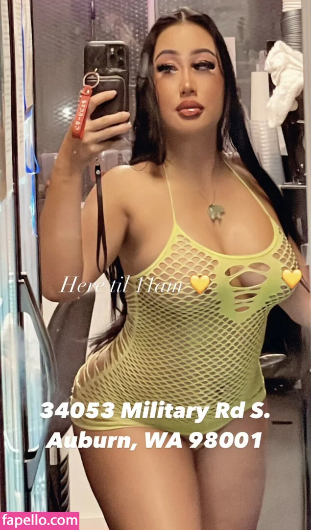 Beamer Babe Onlyfans Photo Gallery 