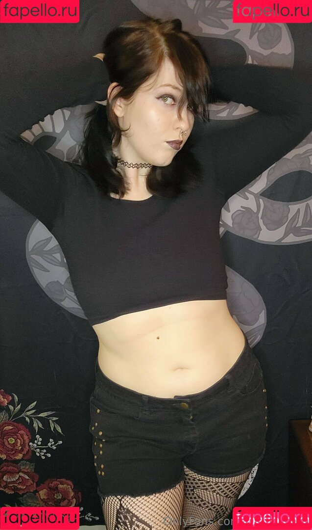 greentea98 Onlyfans Photo Gallery 