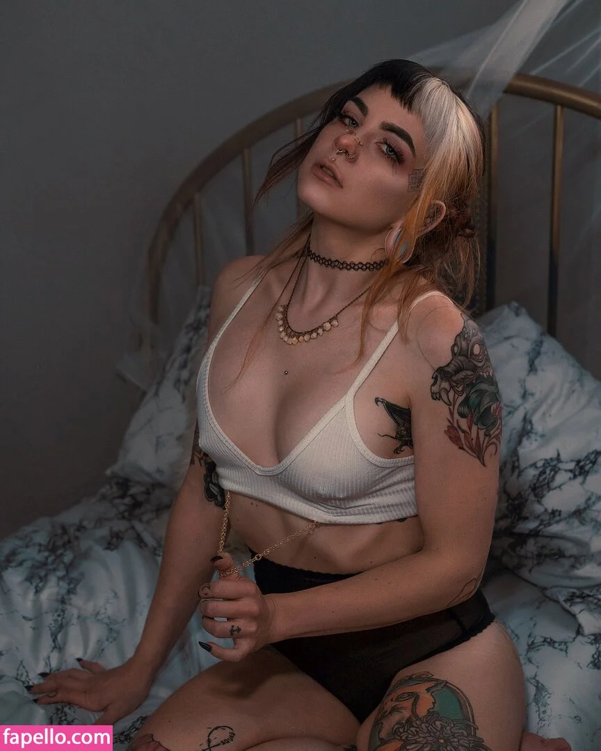 Ashesbardole Onlyfans Photo Gallery 