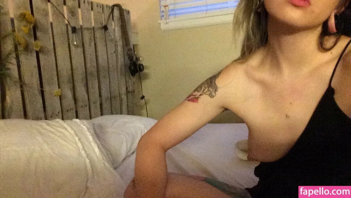 Ashesbardole Onlyfans Photo Gallery 