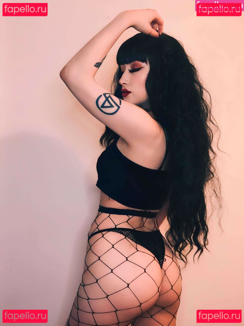 Hungrybats Onlyfans Photo Gallery 