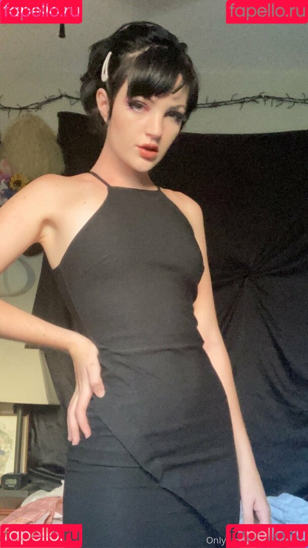 sithbitch Onlyfans Photo Gallery 