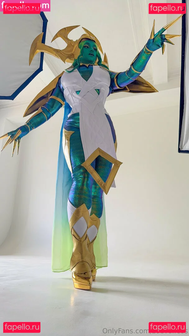 zoevolfcos Onlyfans Photo Gallery 