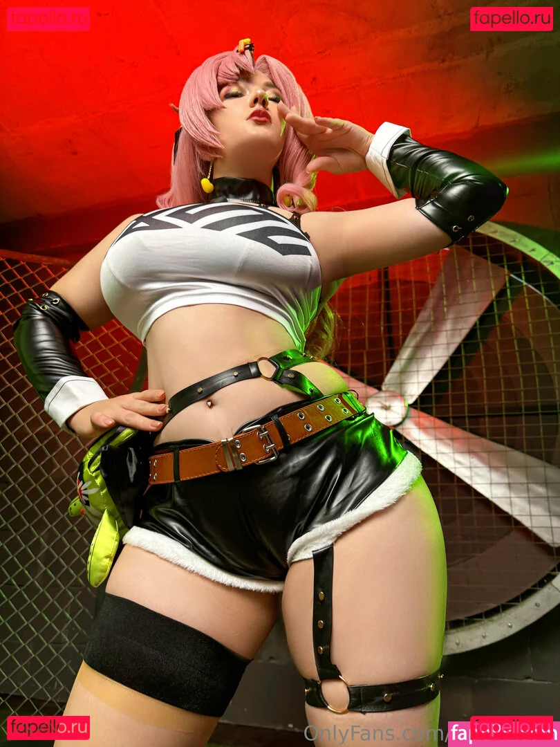 zoevolfcos Onlyfans Photo Gallery 