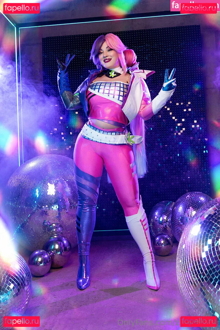 zoevolfcos Onlyfans Photo Gallery 