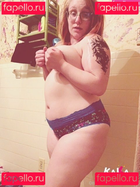 trippydippylittlehippie / zee765420 Onlyfans Photo Gallery 