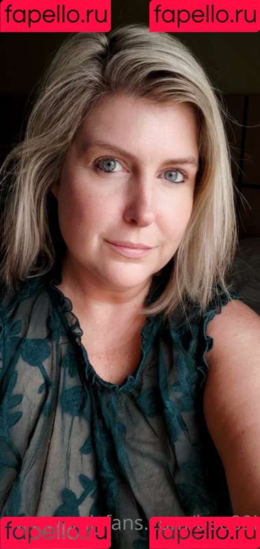 bee88i Onlyfans Photo Gallery 