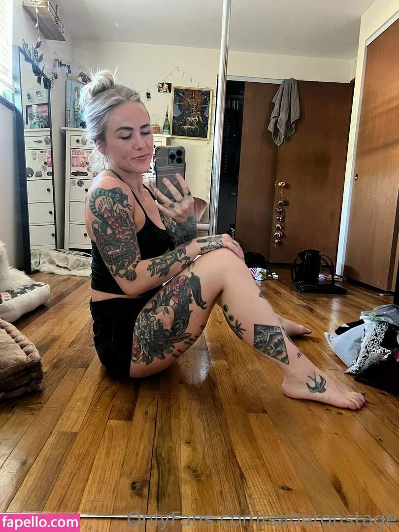 saberonstage Onlyfans Photo Gallery 