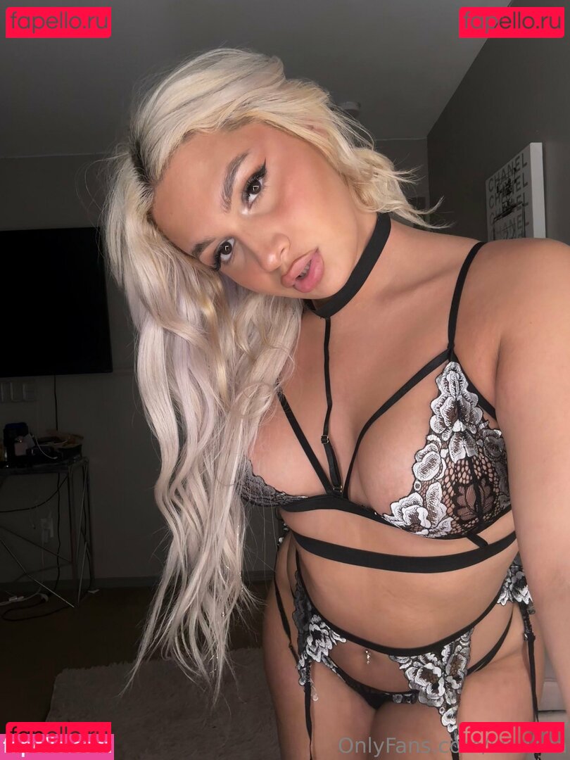 Izadolla Onlyfans Photo Gallery 