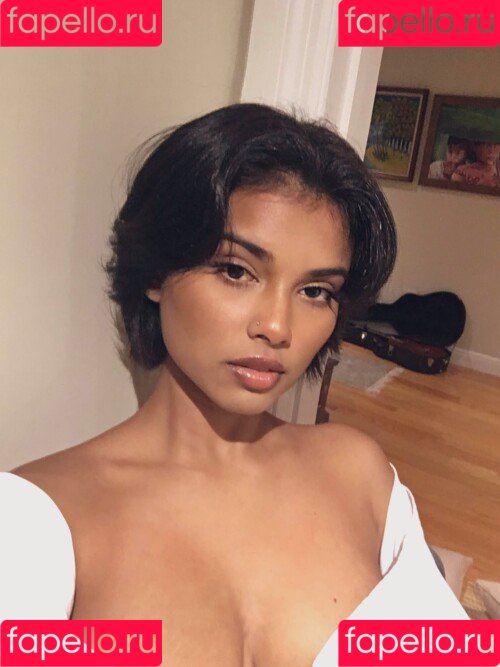 Sinead Xia Onlyfans Photo Gallery 