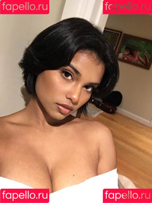 Sinead Xia Onlyfans Photo Gallery 