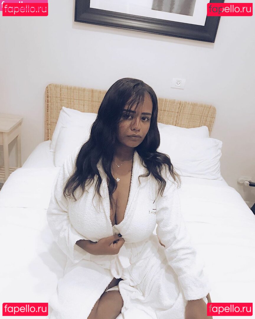 JustNati / _justnati_ Onlyfans Photo Gallery 