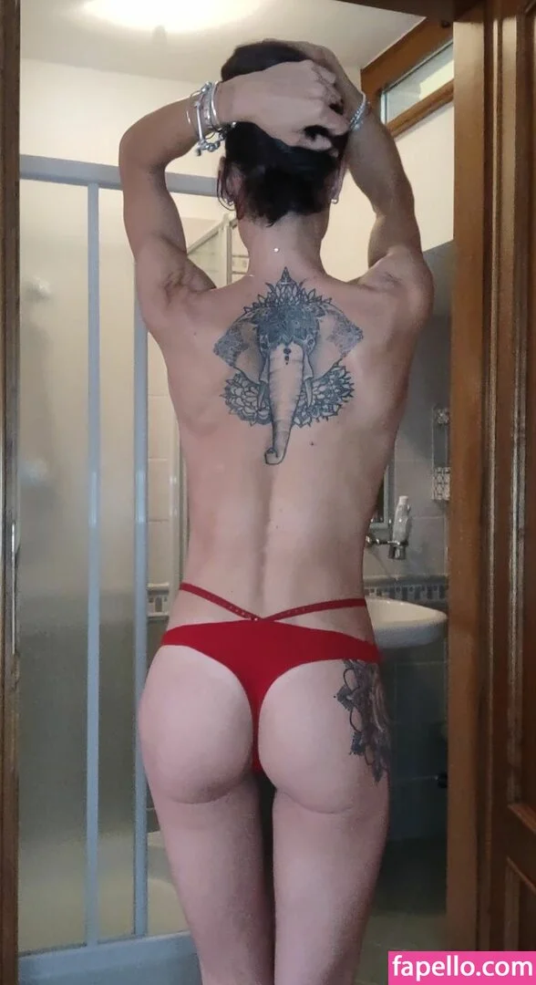 naomi_bellucci Onlyfans Photo Gallery 