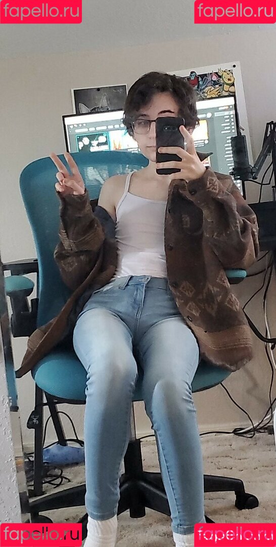 Bellafwee Onlyfans Photo Gallery 