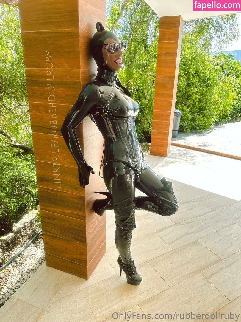 rubberdollruby Onlyfans Photo Gallery 